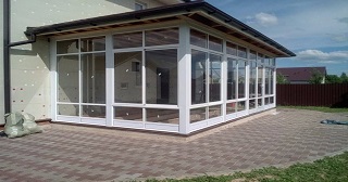 Остекление веранды Осинники, цена от 9847 руб.