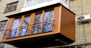 Внешняя отделка балкона Осинники цена от 1037 руб. м/2.